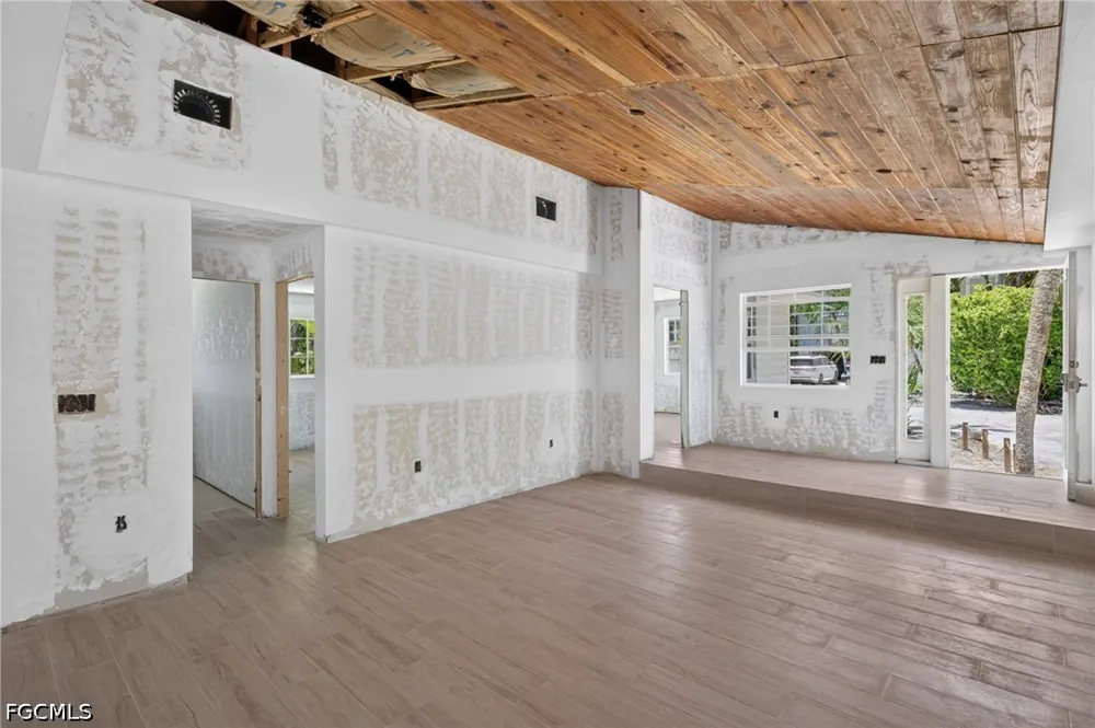 Laika Lane Captiva, FL 33924