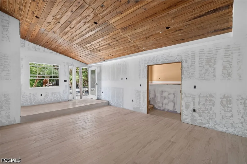 Laika Lane Captiva, FL 33924