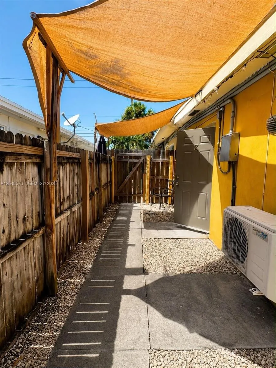 2032 NE 26th St #3 Wilton Manors, FL 33305