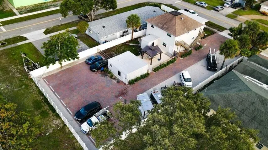 305 Cypress Drive #1 Lake Park, FL 33403