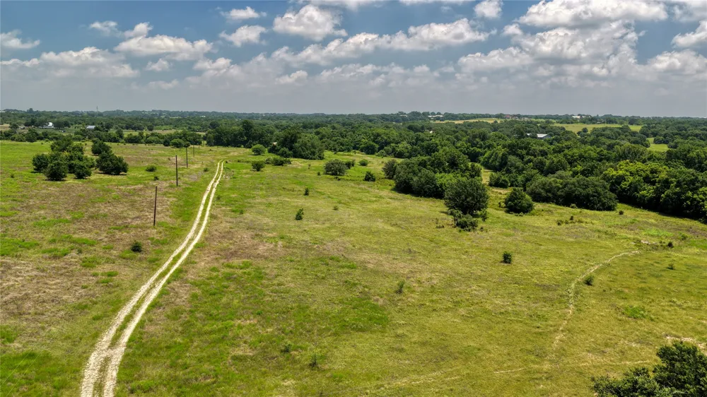1 Randermann Rd Brenham, TX 77833