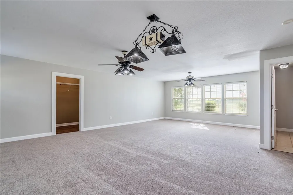 595 Cardinal Road Rosanky, TX 78953