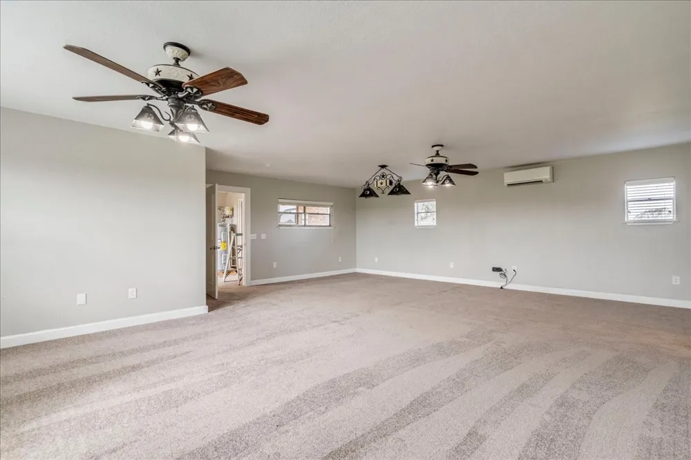 595 Cardinal Road Rosanky, TX 78953