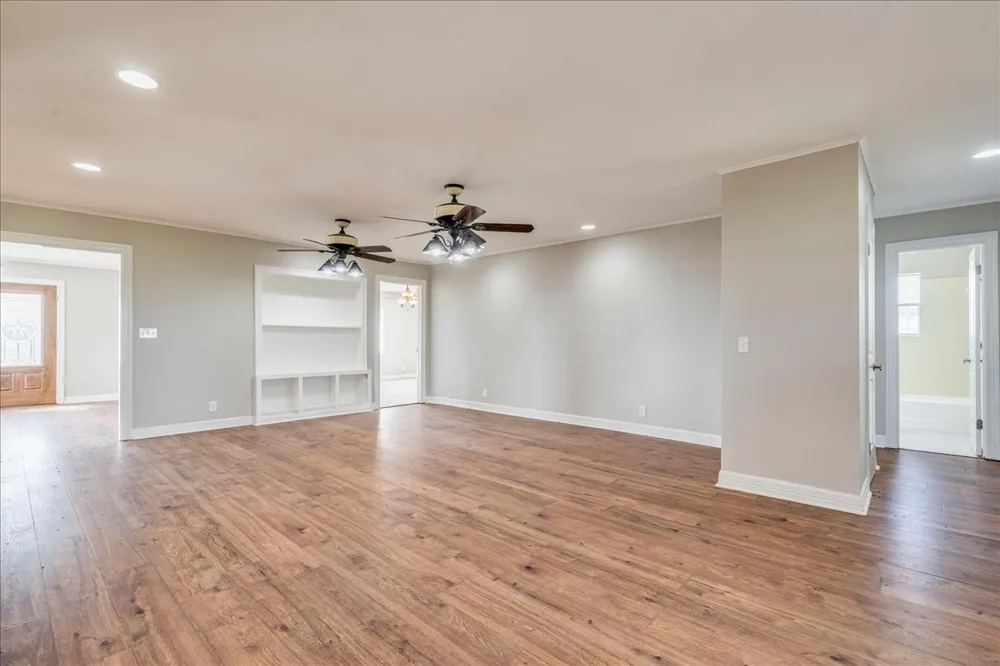 595 Cardinal Road Rosanky, TX 78953