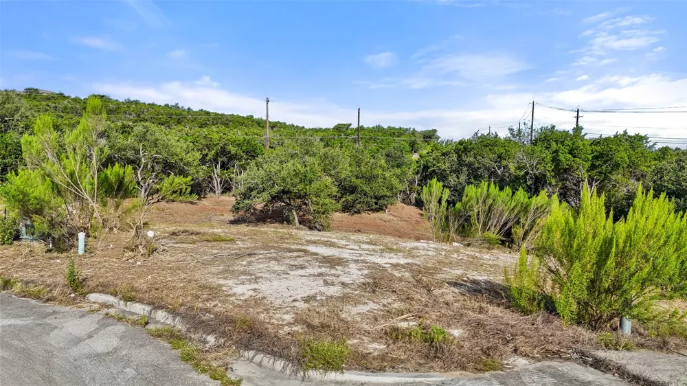 210 Lodestone Cove Austin, TX 78738