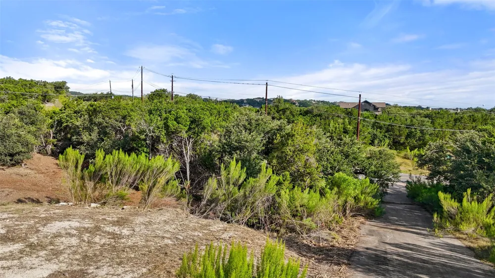 210 Lodestone Cove Austin, TX 78738