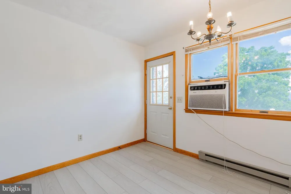 162 STRATUS DRIVE Cabins, WV 26855