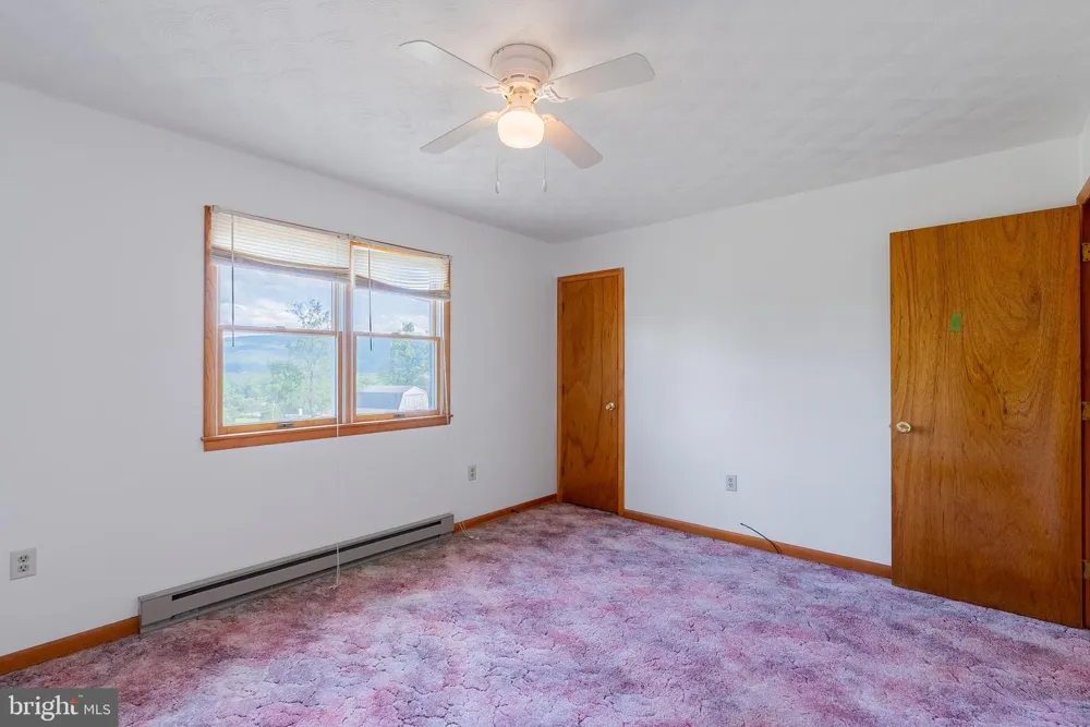 162 STRATUS DRIVE Cabins, WV 26855