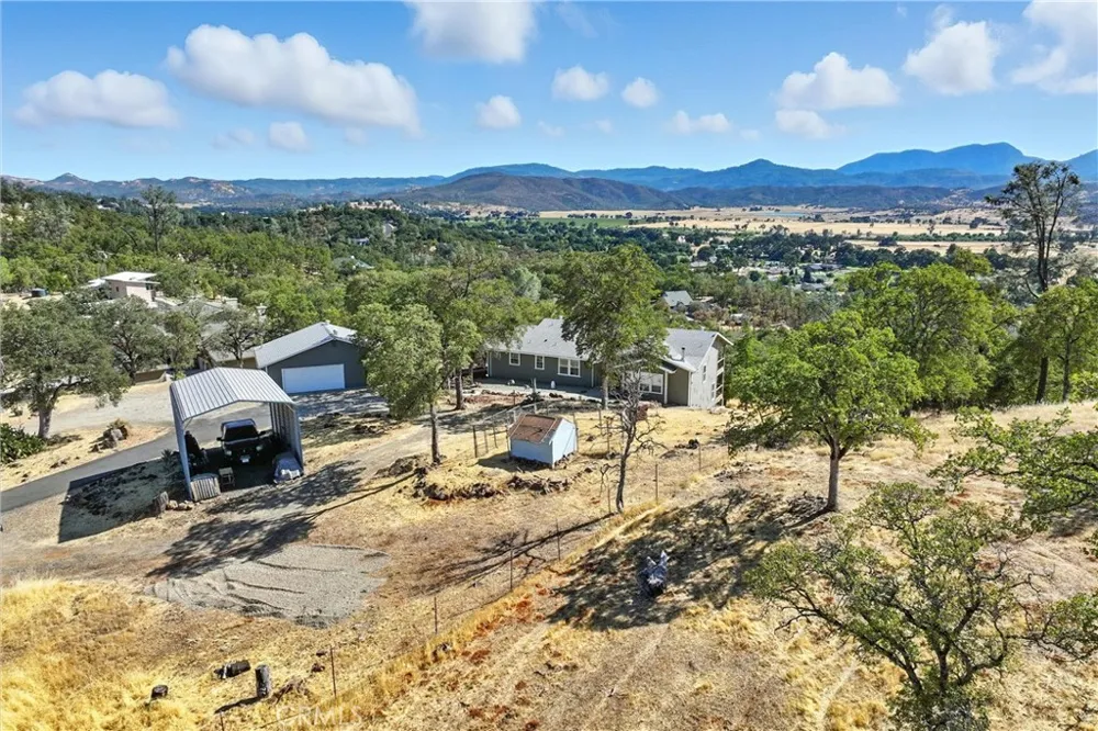 19415 Dallas Court Hidden Valley Lake, CA 95467