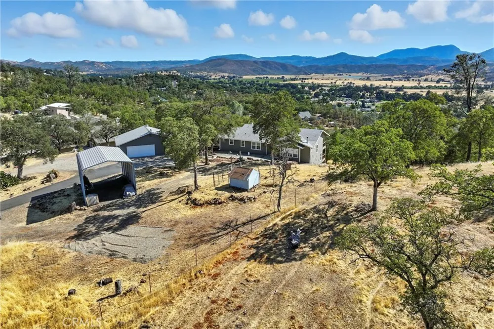 19415 Dallas Court Hidden Valley Lake, CA 95467