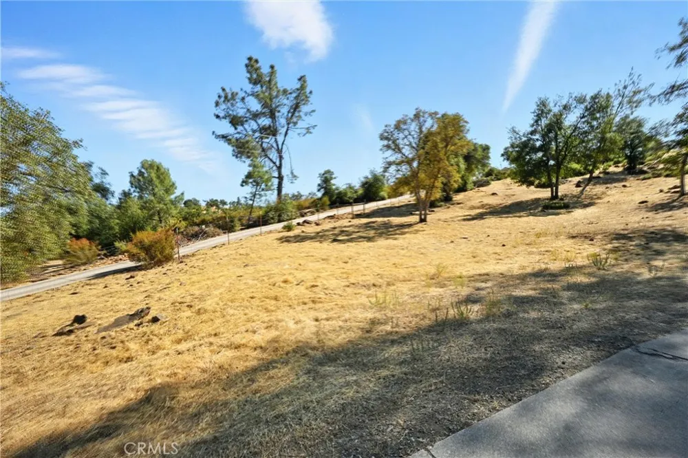 19415 Dallas Court Hidden Valley Lake, CA 95467