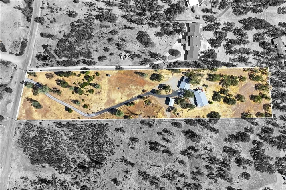 19415 Dallas Court Hidden Valley Lake, CA 95467