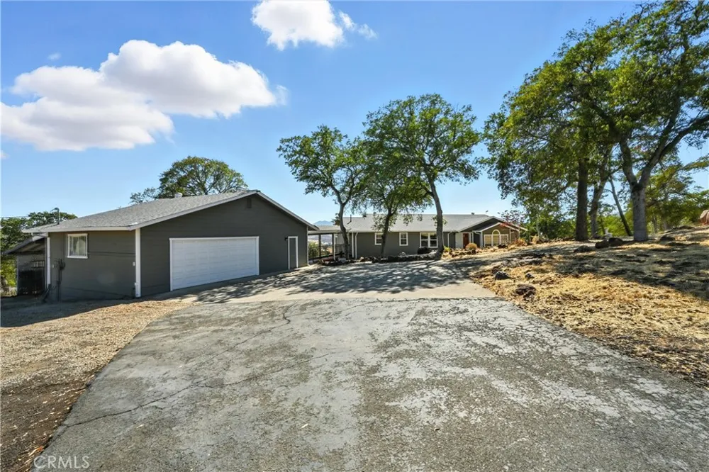 19415 Dallas Court Hidden Valley Lake, CA 95467