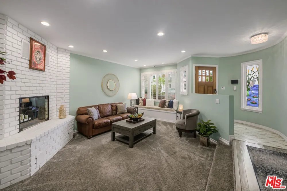 118 3rd Street Seal Beach, CA 90740