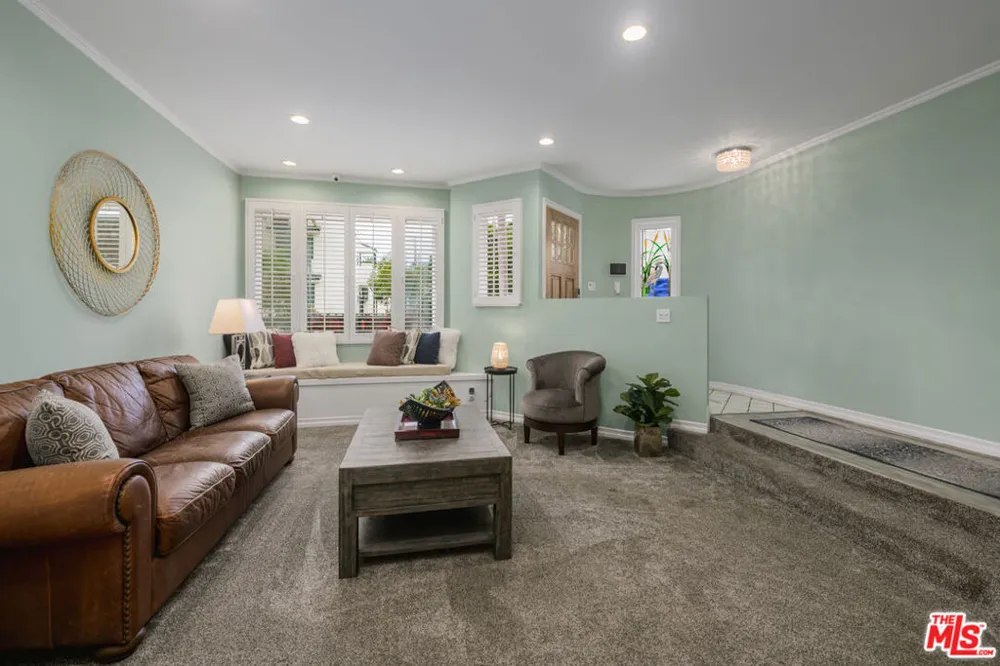 118 3rd Street Seal Beach, CA 90740