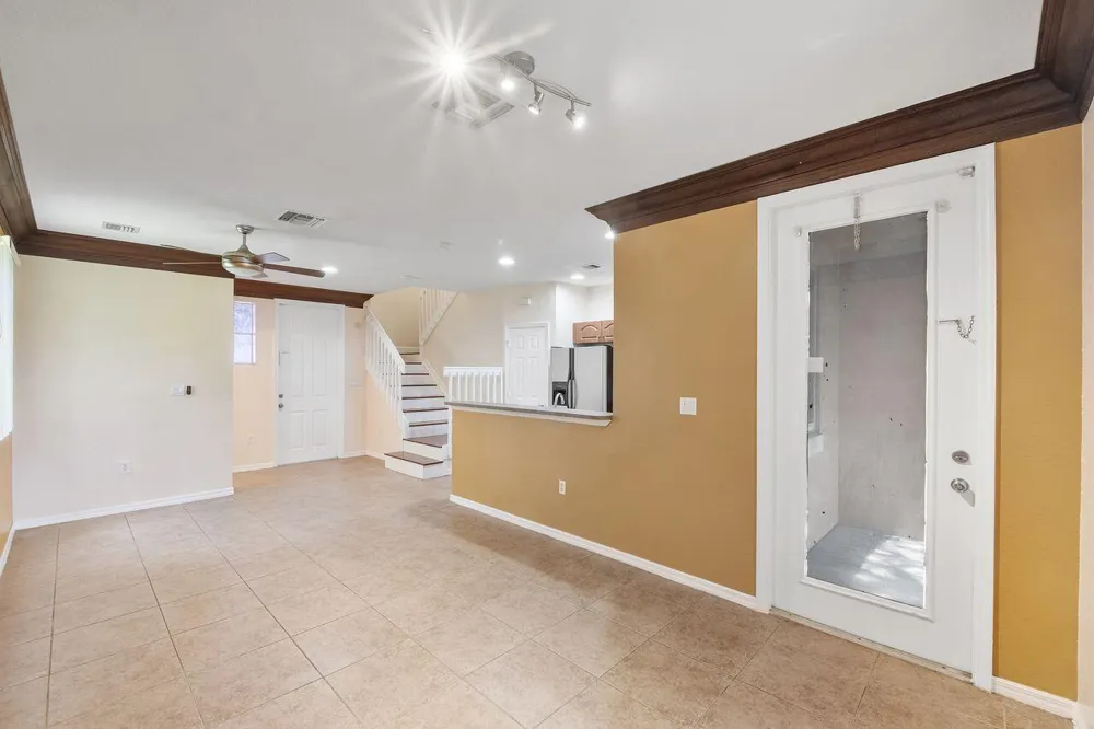 1912 SW 60th Avenue North Lauderdale, FL 33068