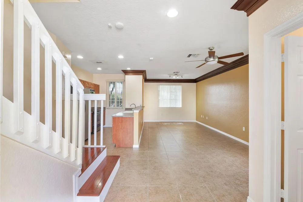 1912 SW 60th Avenue North Lauderdale, FL 33068