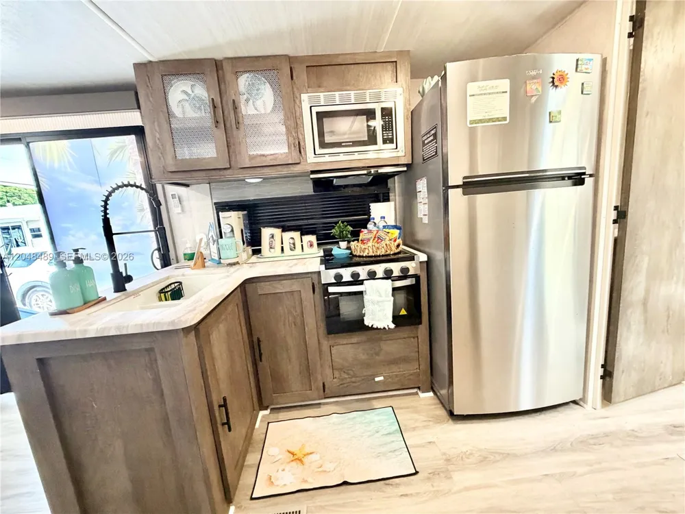 325 Calusa St #425 Key Largo, FL 33037