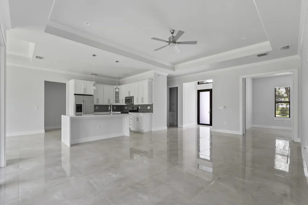 1412 22nd Avenue NE Naples, FL 34120