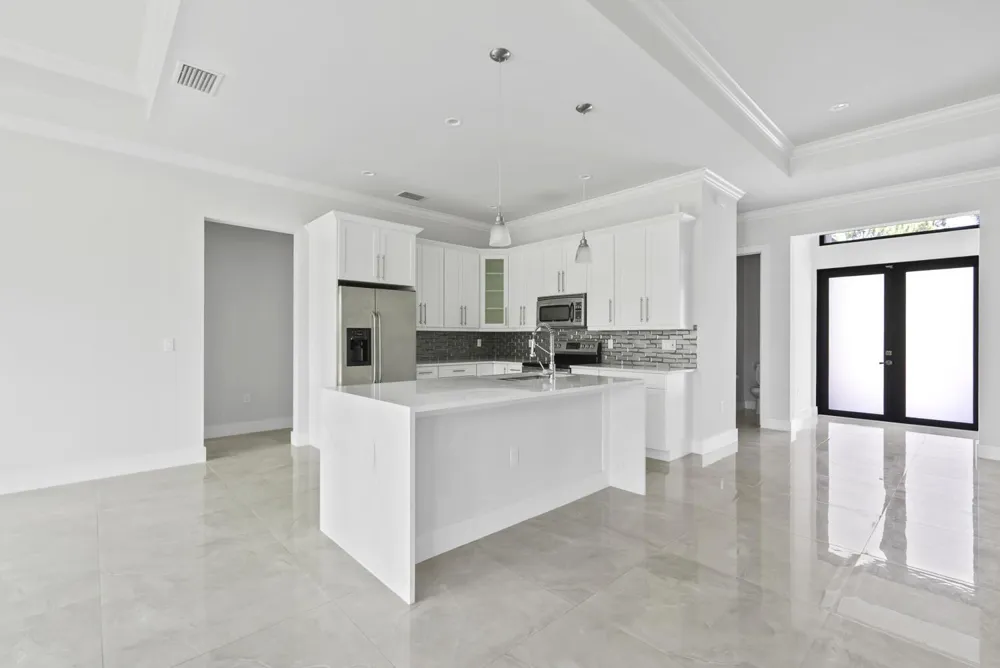 1412 22nd Avenue NE Naples, FL 34120