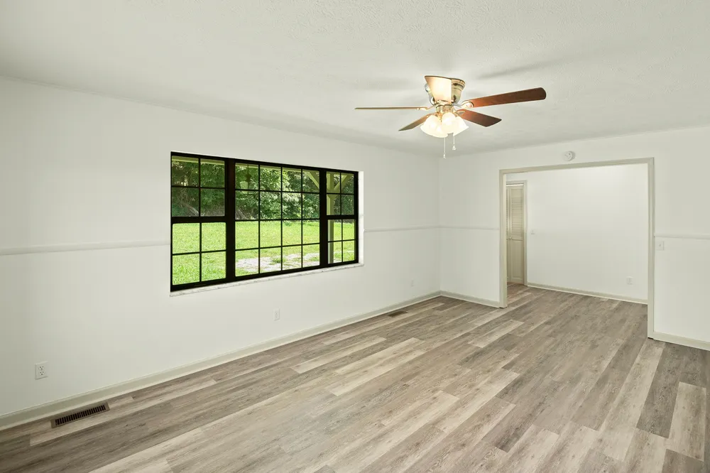 4635 Warrensburg Rd Greeneville, TN 37743