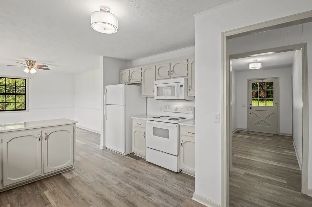 4635 Warrensburg Rd Greeneville, TN 37743