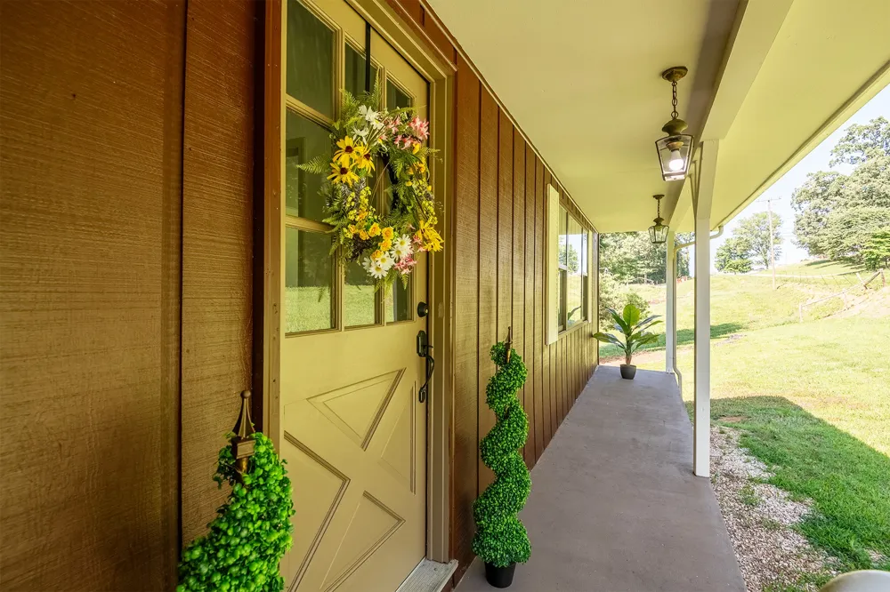 4635 Warrensburg Rd Greeneville, TN 37743
