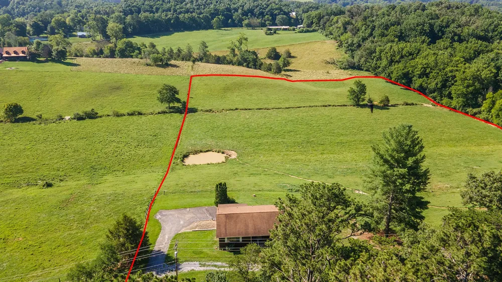 4635 Warrensburg Rd Greeneville, TN 37743