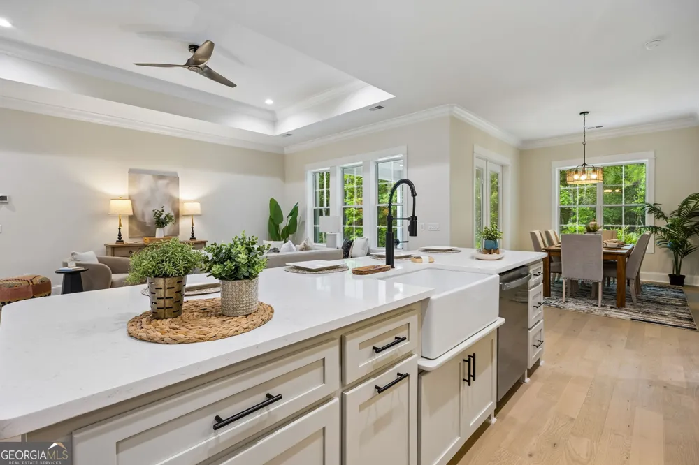696 La Vento LN Waverly, GA 31565