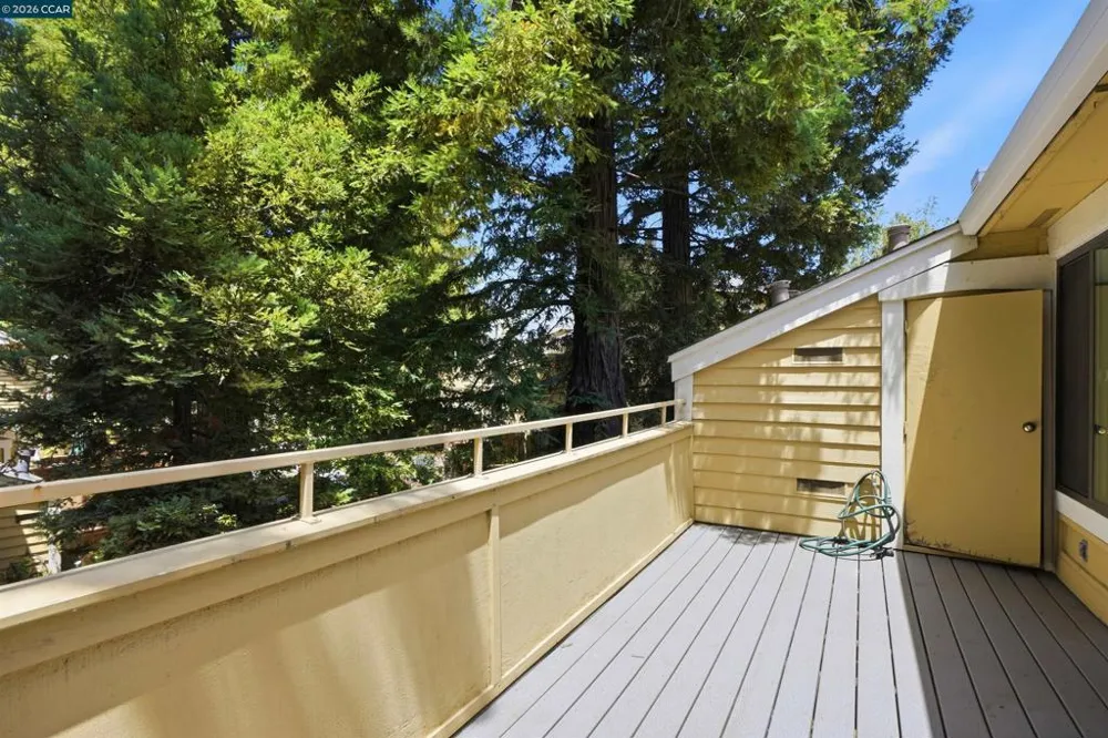 775 Center Ave Martinez, CA 94553