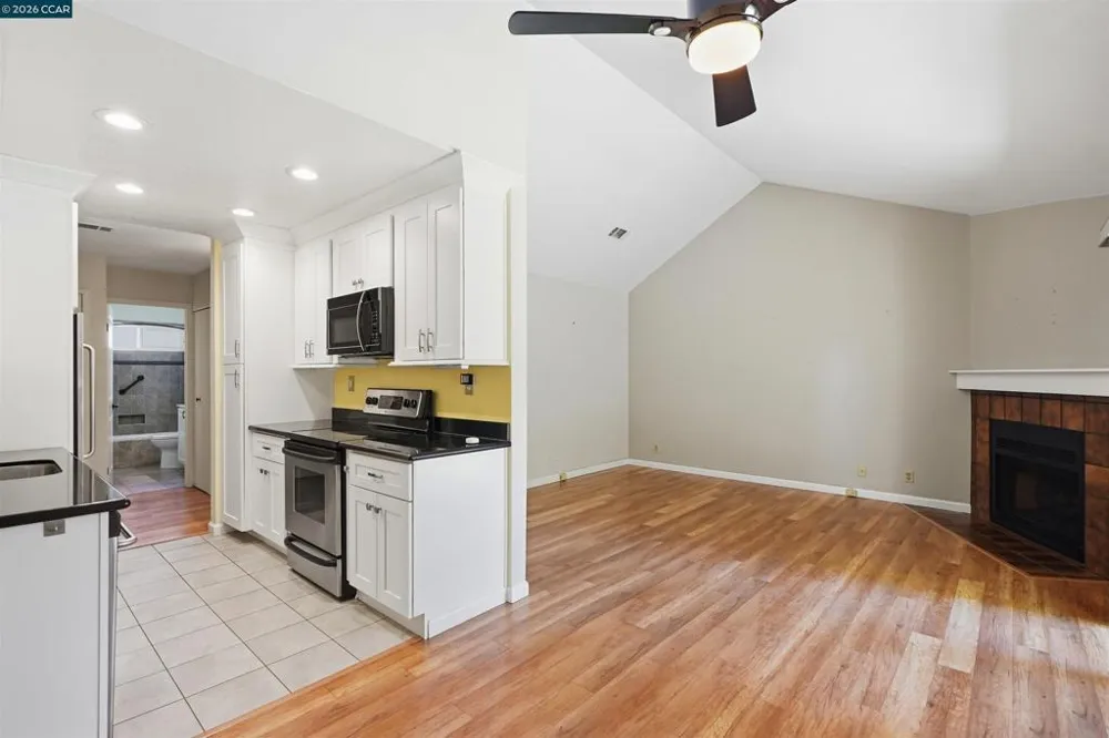 775 Center Ave Martinez, CA 94553
