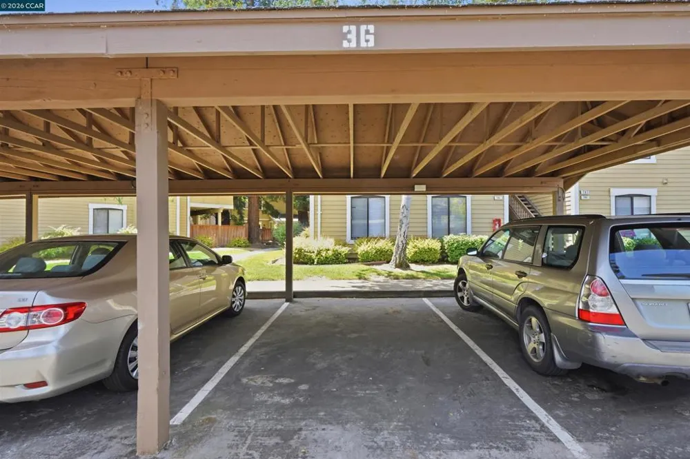 775 Center Ave Martinez, CA 94553