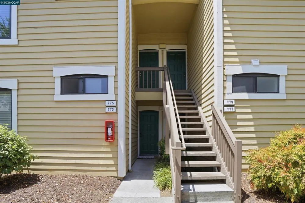 775 Center Ave Martinez, CA 94553
