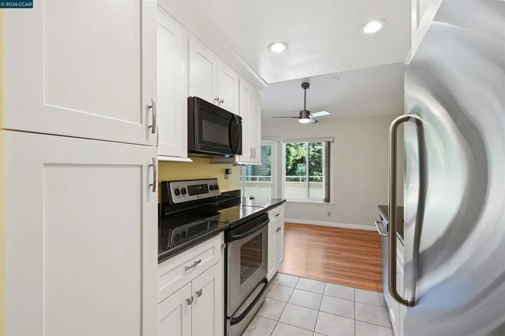 775 Center Ave Martinez, CA 94553