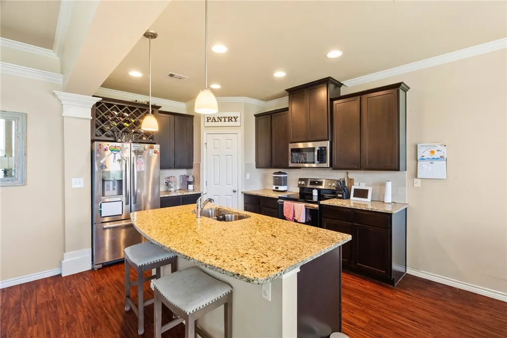 2238 Tallow Drive Portland, TX 78374