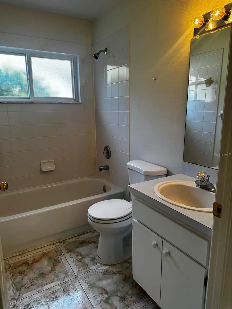 8806 CYPRESS HAMMOCK DRIVE Tampa, FL 33614