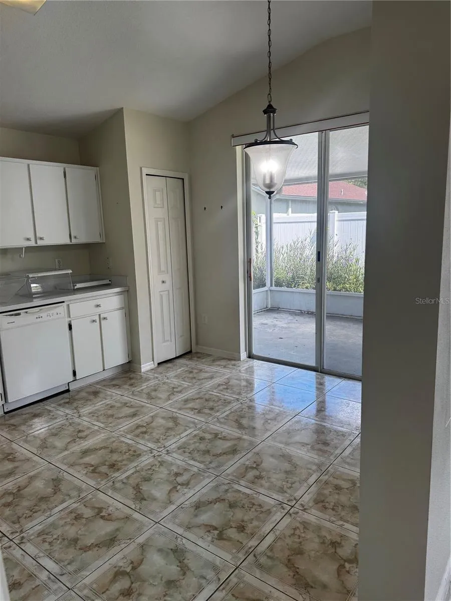 8806 CYPRESS HAMMOCK DRIVE Tampa, FL 33614