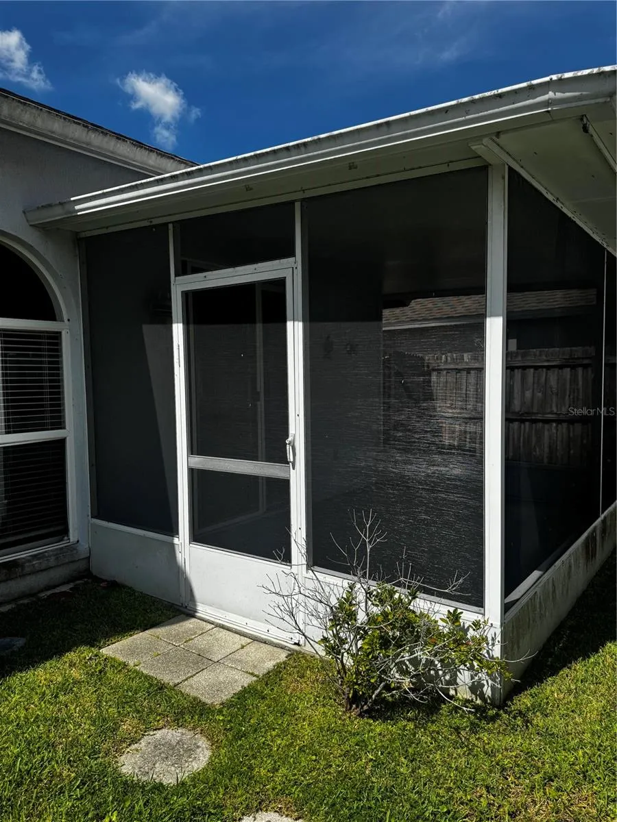 8806 CYPRESS HAMMOCK DRIVE Tampa, FL 33614