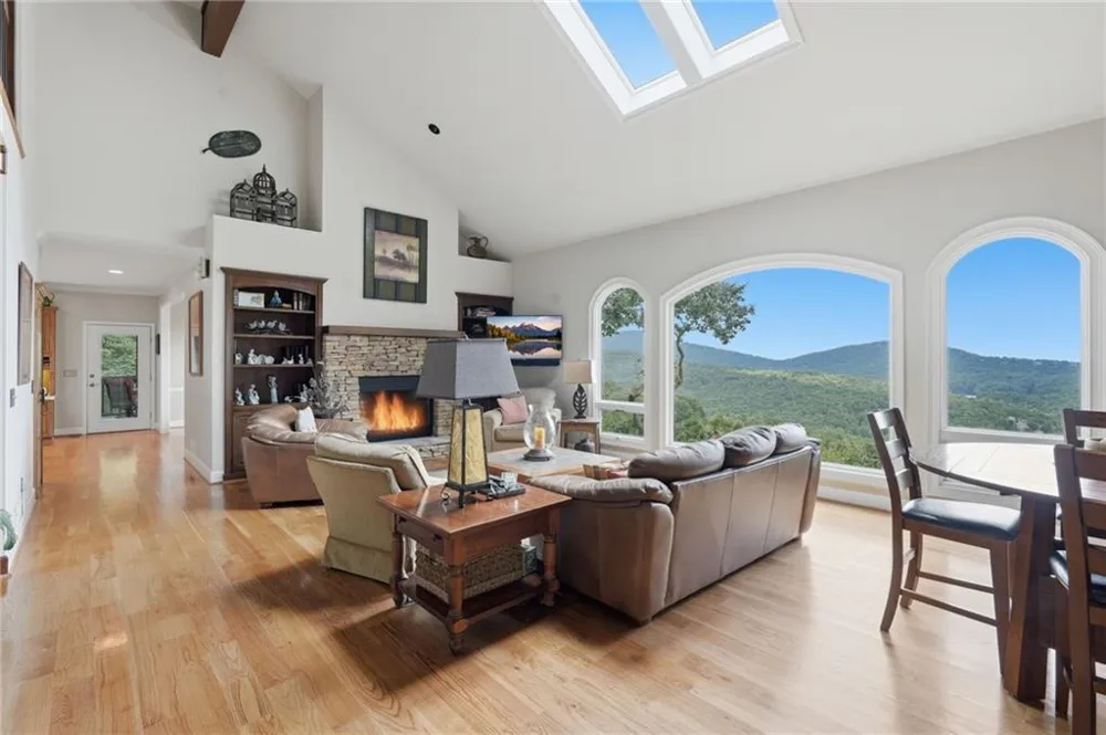 72 Wild Cherry Lane Big Canoe, GA 30143
