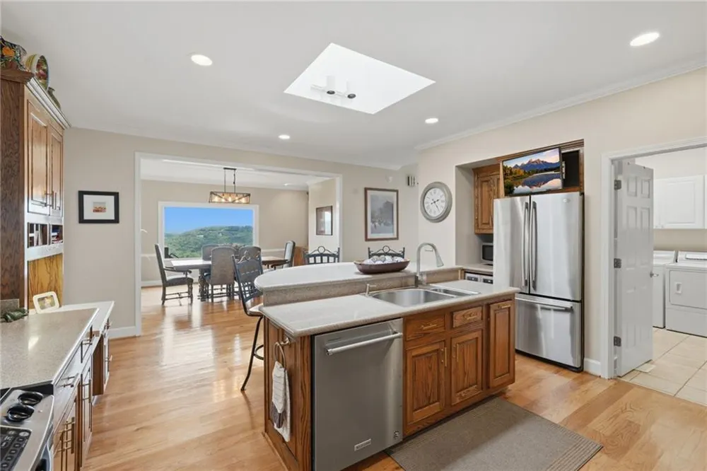 72 Wild Cherry Lane Big Canoe, GA 30143