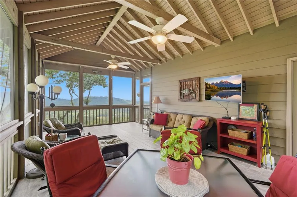 72 Wild Cherry Lane Big Canoe, GA 30143