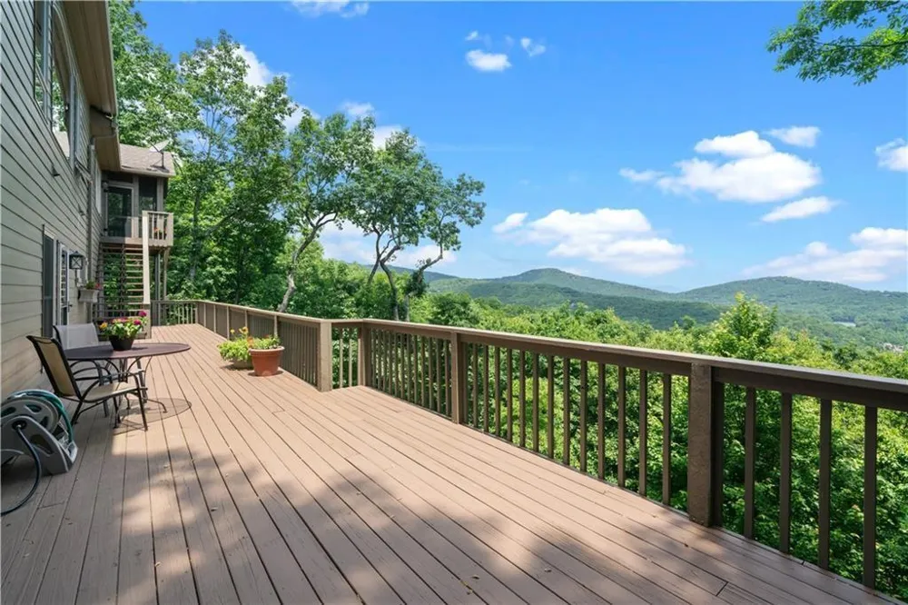 72 Wild Cherry Lane Big Canoe, GA 30143