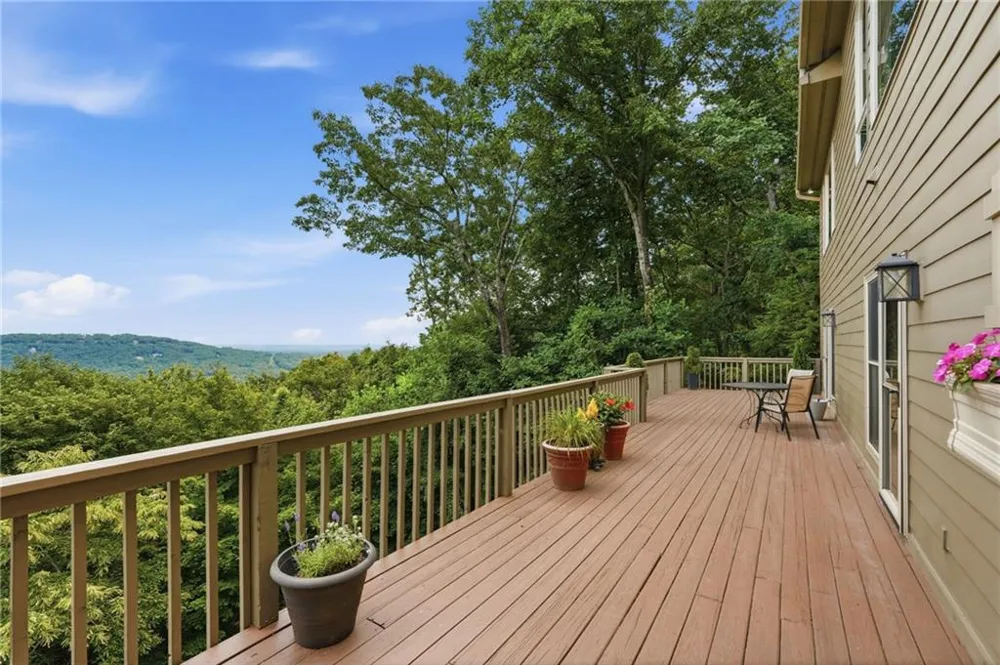 72 Wild Cherry Lane Big Canoe, GA 30143