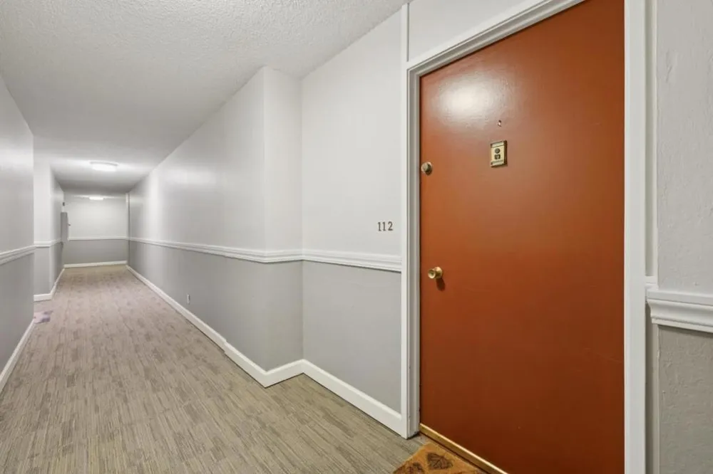 1101 Continentals Way #112 Belmont, CA 94002