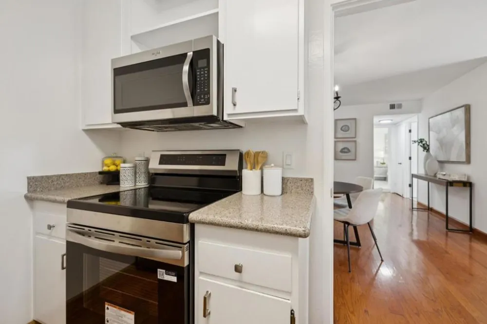 1101 Continentals Way #112 Belmont, CA 94002
