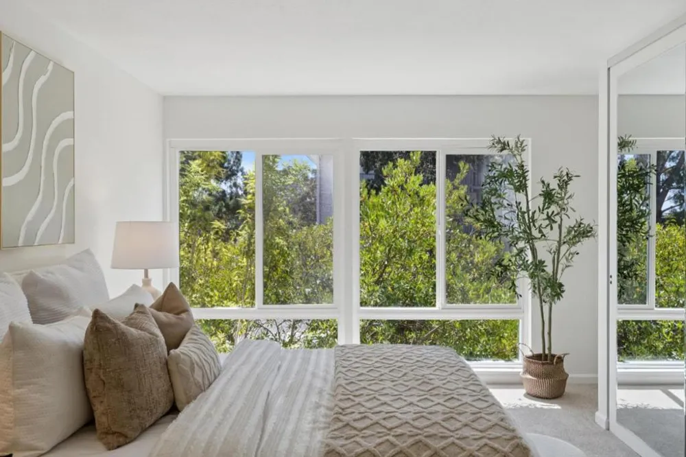 1101 Continentals Way #112 Belmont, CA 94002