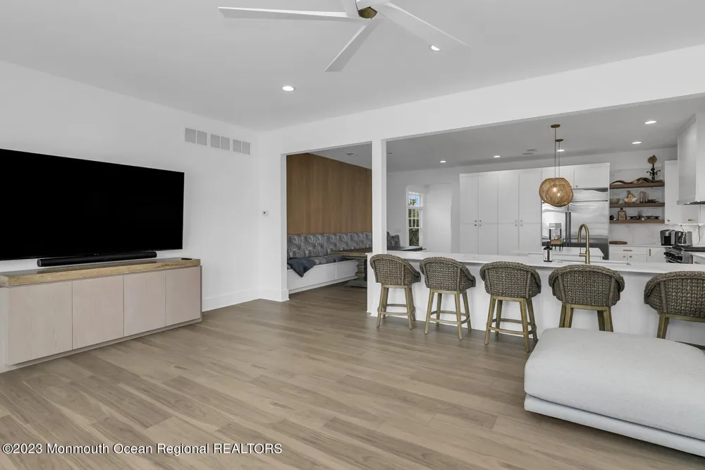 24 Park Road Monmouth Beach, NJ 07750