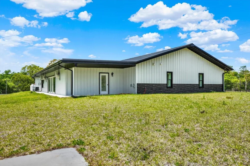 34370 RICHARDSON BOULEVARD Webster, FL 33597