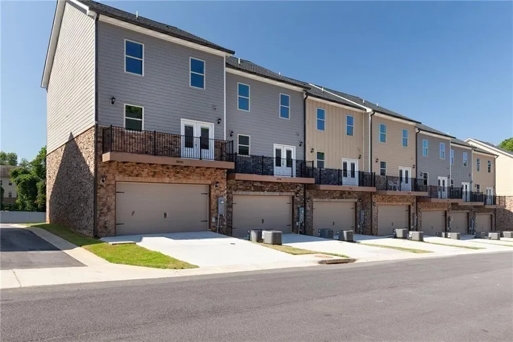 3804 Jack Vernon Circle Powder Springs, GA 30127