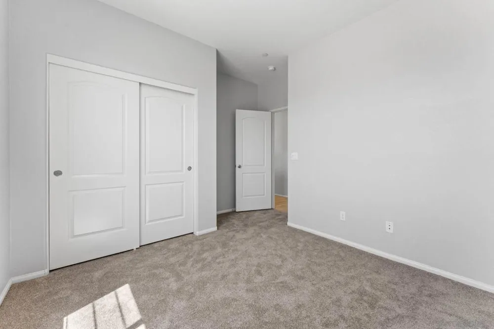 305 Paseo Gusto Palm Desert, CA 92211